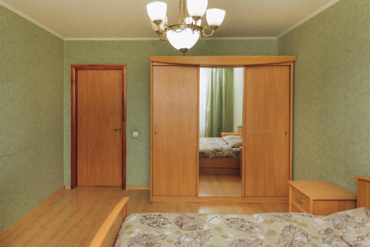 Apartment In The Center Сумы Экстерьер фото