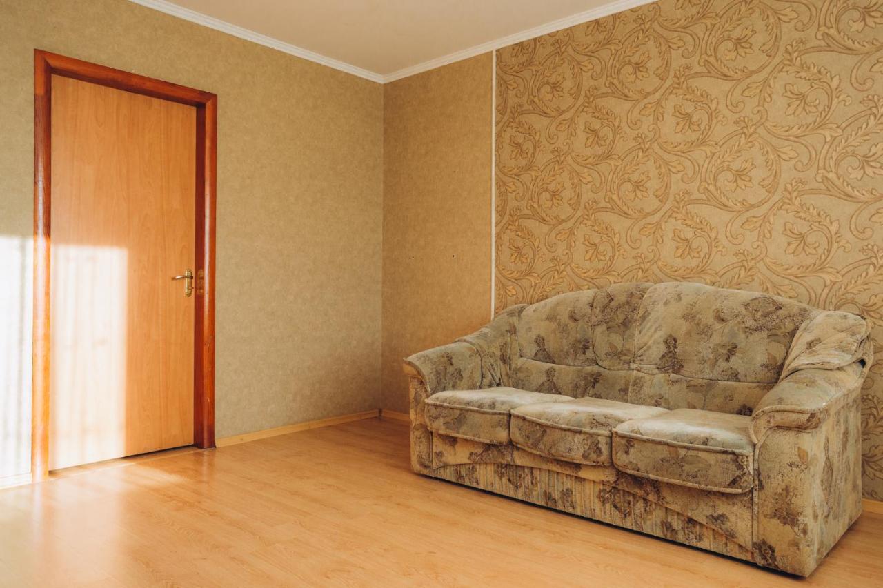 Apartment In The Center Сумы Экстерьер фото