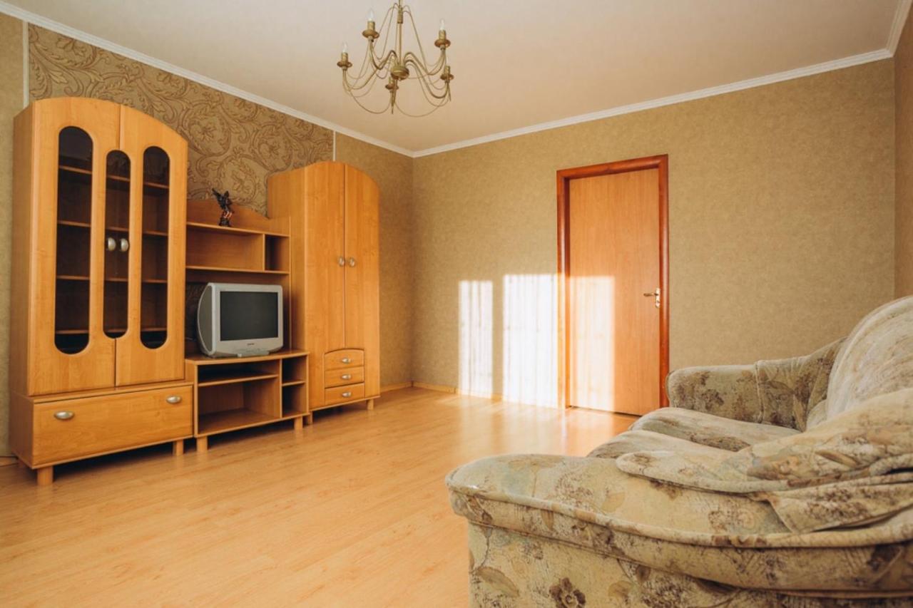 Apartment In The Center Сумы Экстерьер фото